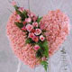 kalp pano karankil ve güller   Bursa çiçekçi telefonları 