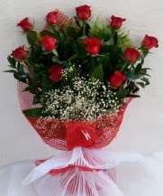 11 adet kırmızı gülden görsel çiçek  Bursa güvenli kaliteli hızlı çiçek 